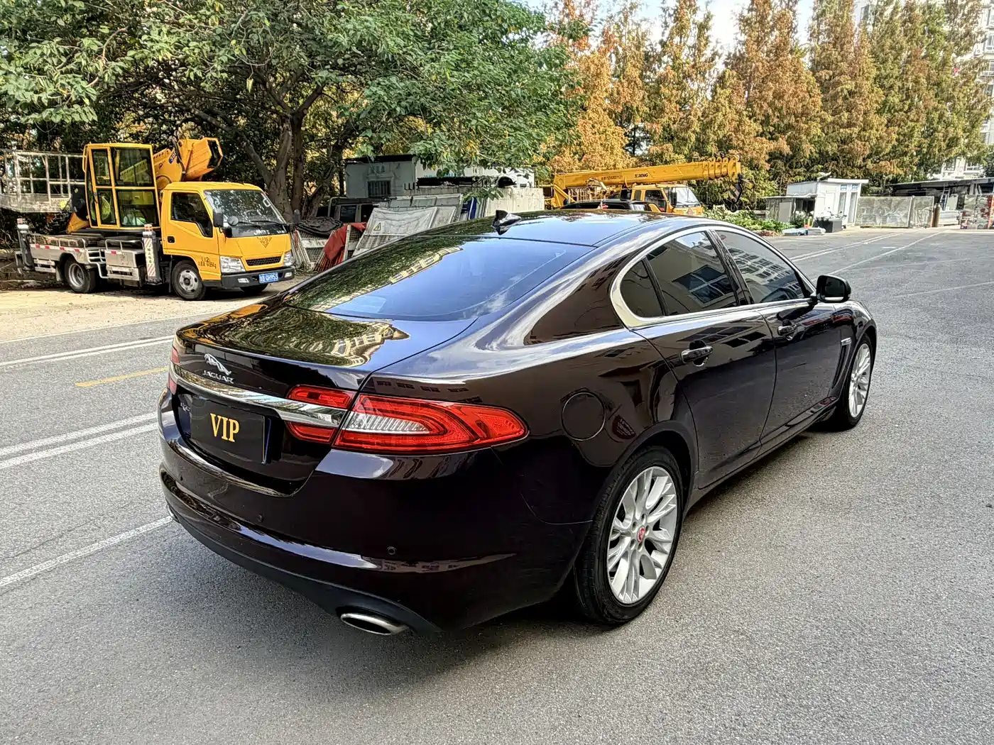 Jaguar XF 2015 2015 XF 2.0T Luxury Edition