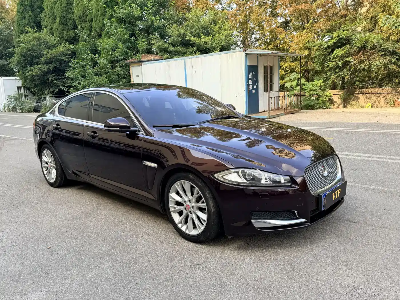 Jaguar XF 2015 2015 XF 2.0T Luxury Edition
