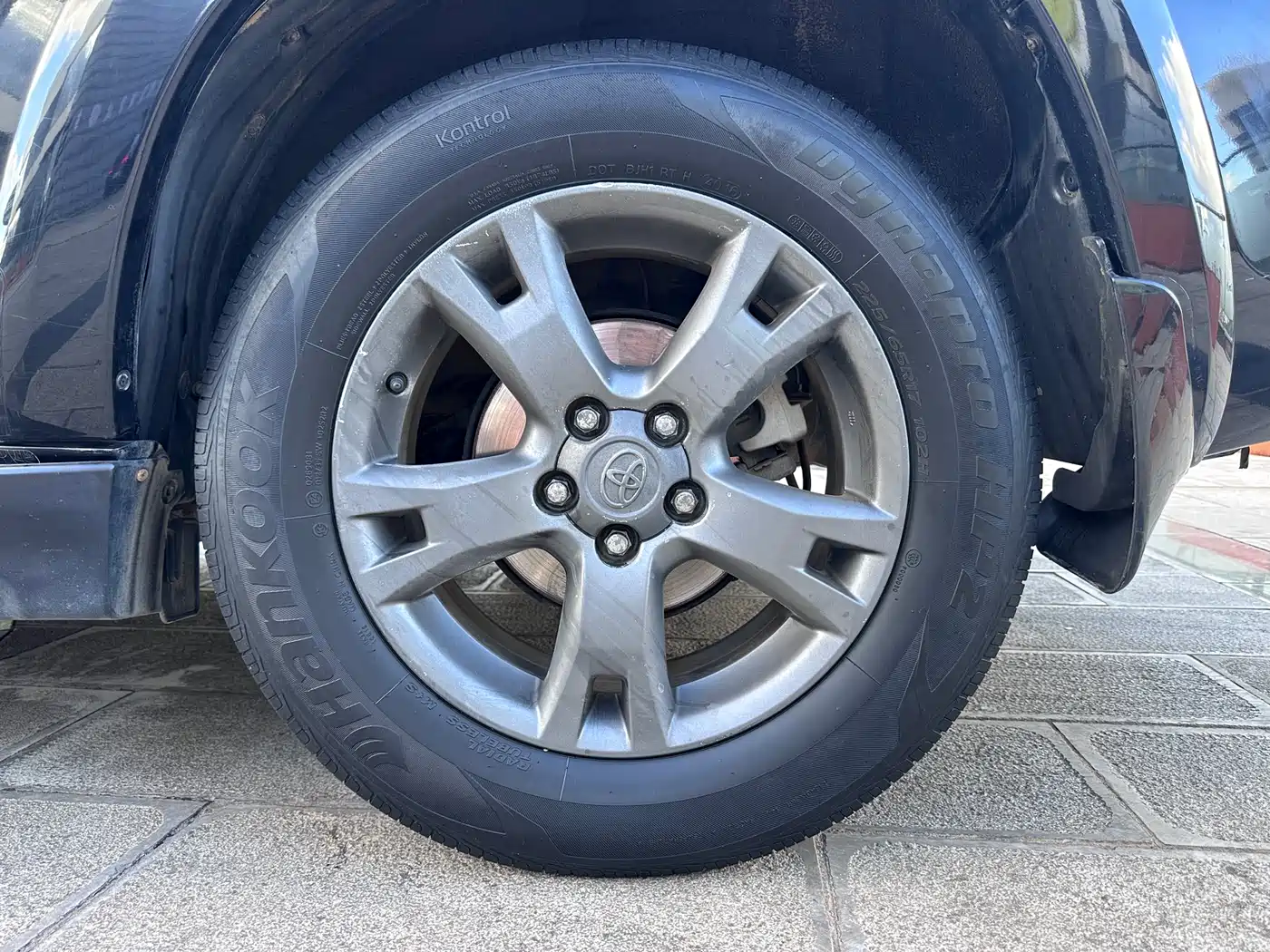 Toyota RAV4 Rongfang 2011 2.0L Manual Luxury Edition фото 21