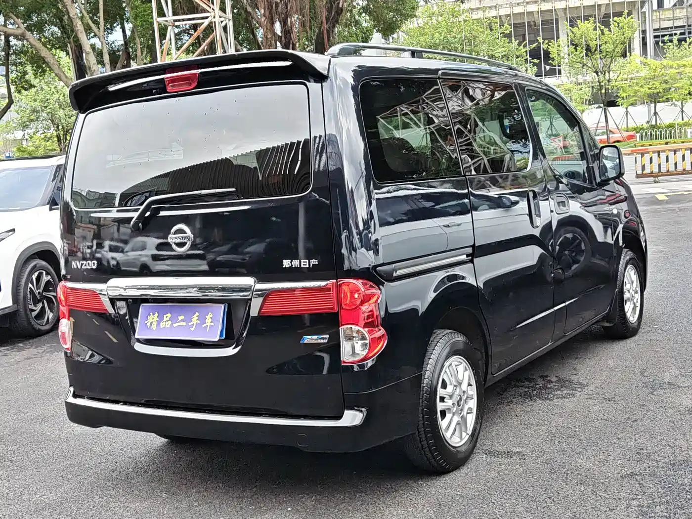 Nissan NV200 2014 2014 1.6L CVT Luxury (China IV)
