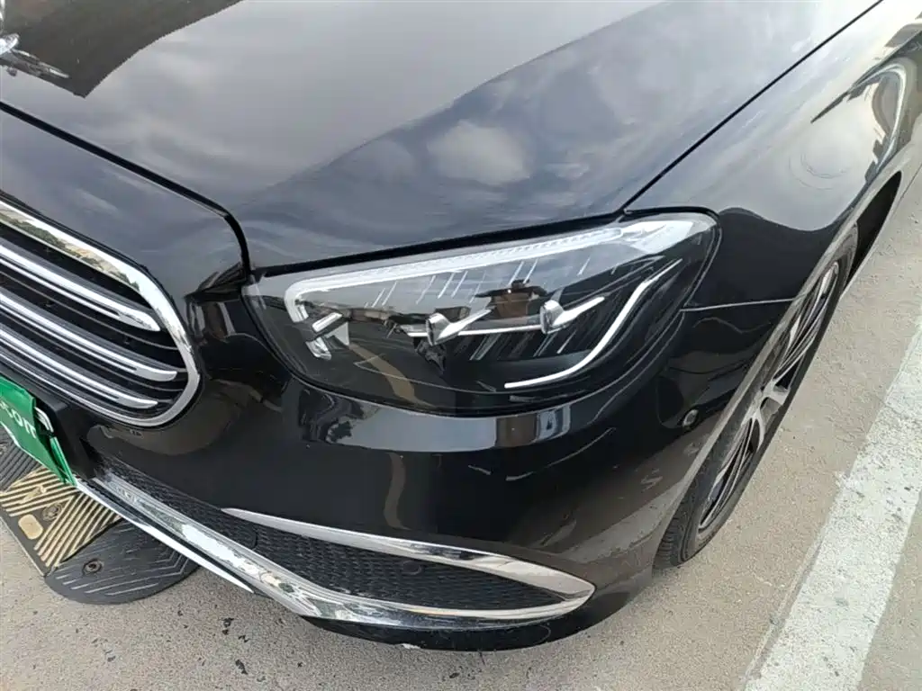 Mercedes-Benz E-Class New Energy 2022 Facelift E 350 e L Plug-in Hybrid Sedan фото 24