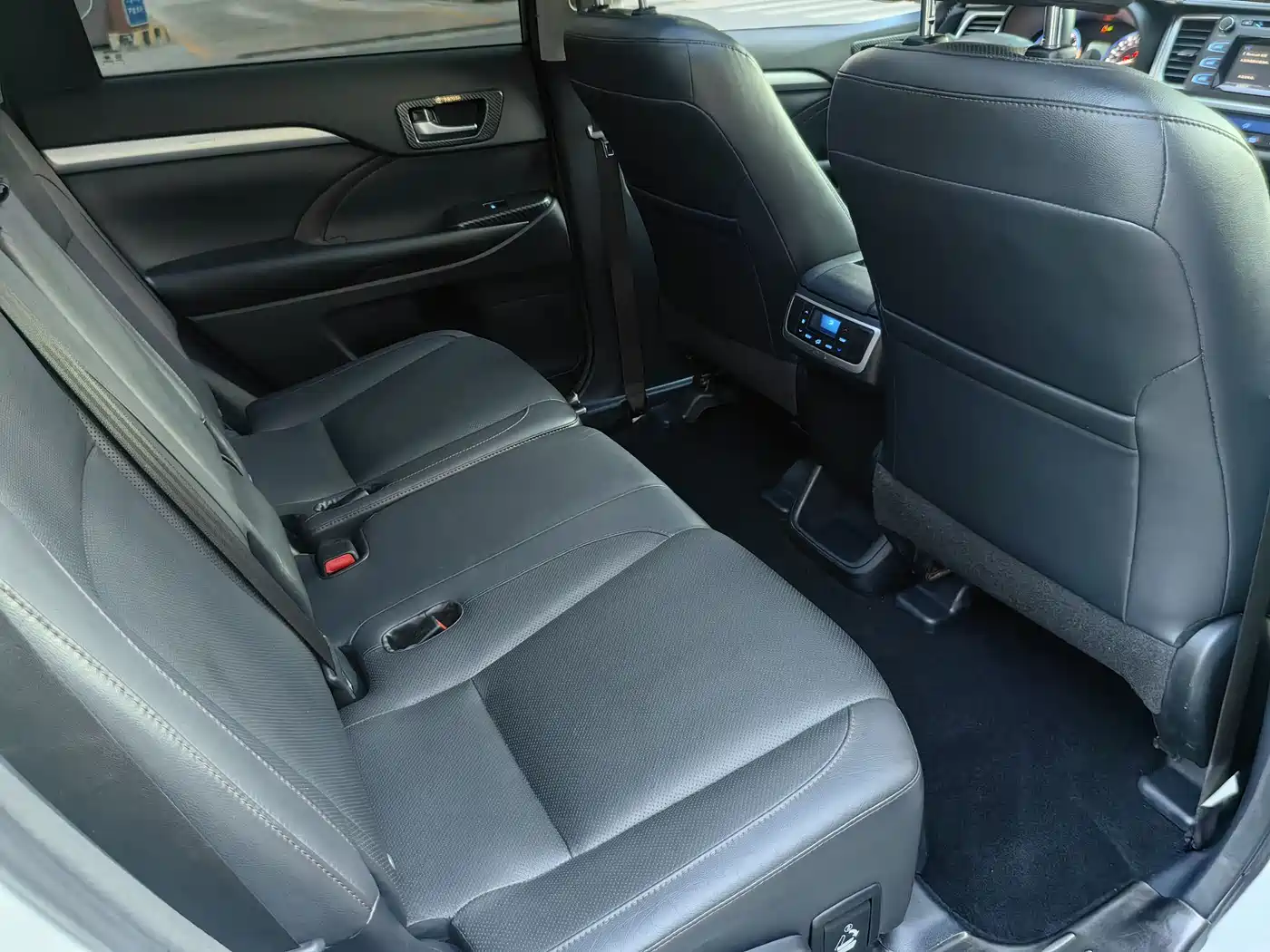 Toyota Highlander 2015 2.0T AWD Luxury Edition 7-seater фото 11