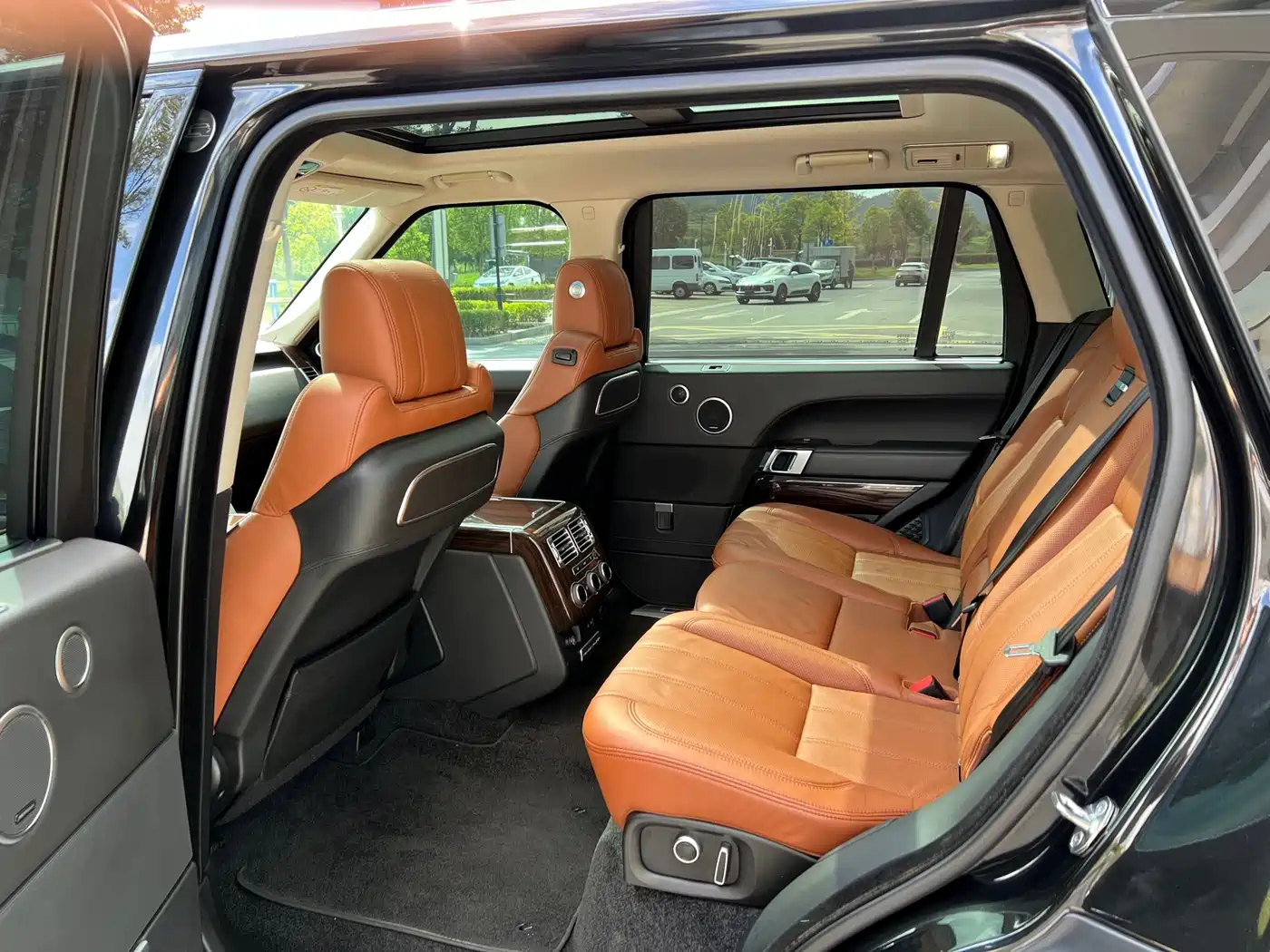 Land Rover Range Rover 2016 3.0 SC V6 Vogue SE Autobiography LWB фото 12