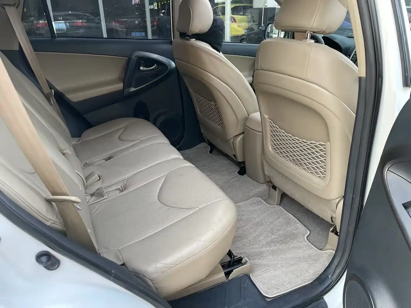 Toyota RAV4 Rongfang 2012 Styling Edition 2.0L Automatic 4WD фото 6