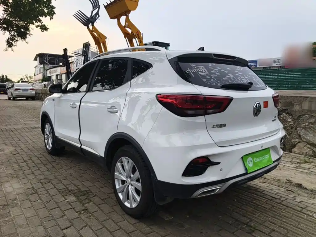 Фото 5 - MG ZS