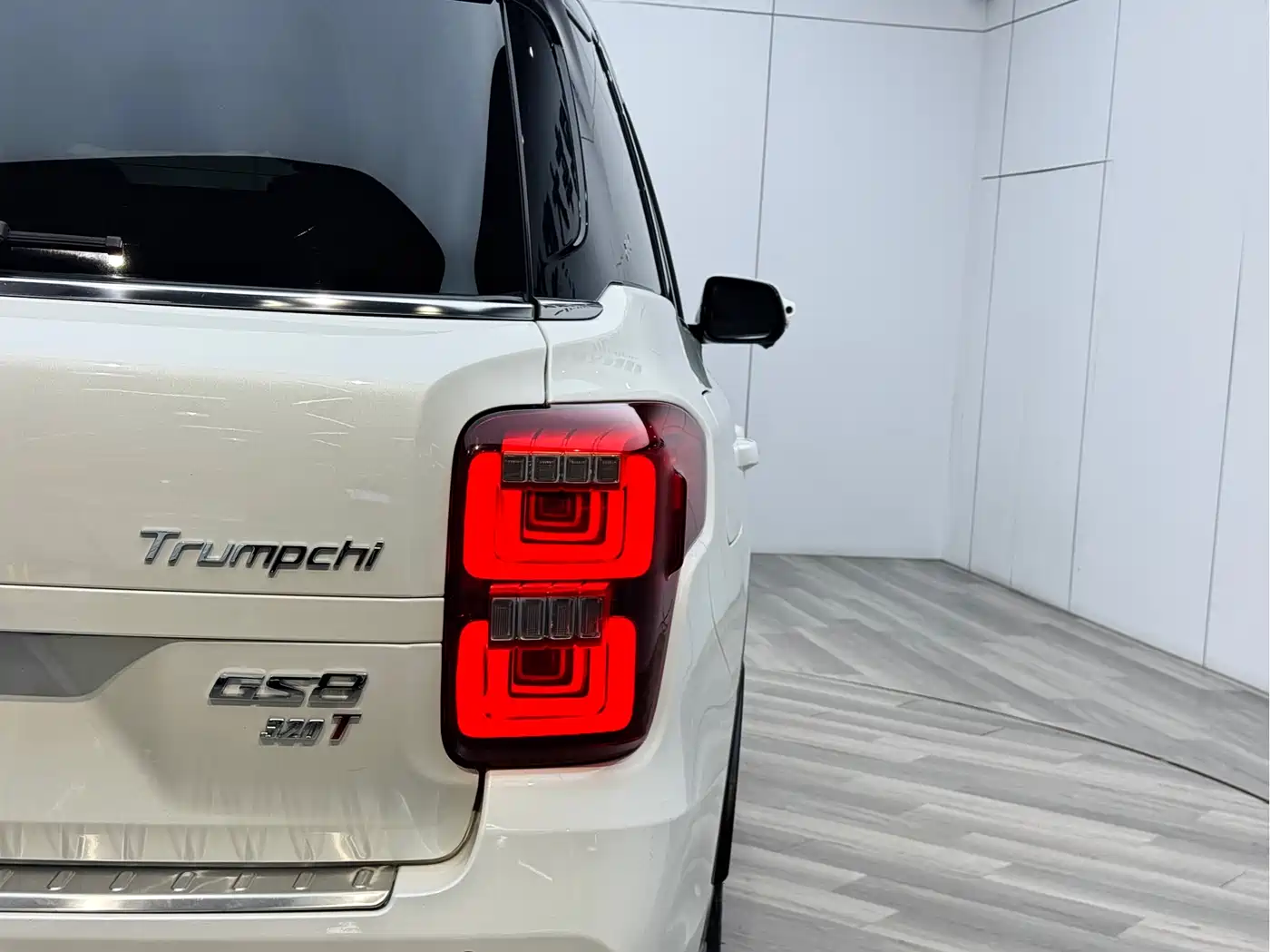 GAC Trumpchi Trumpchi GS8 2017 320T 2WD Luxury Smart Connect (7-seater) фото 29