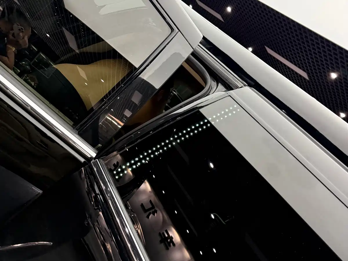 Cadillac Escalade 2010 2008 6.2 AWD