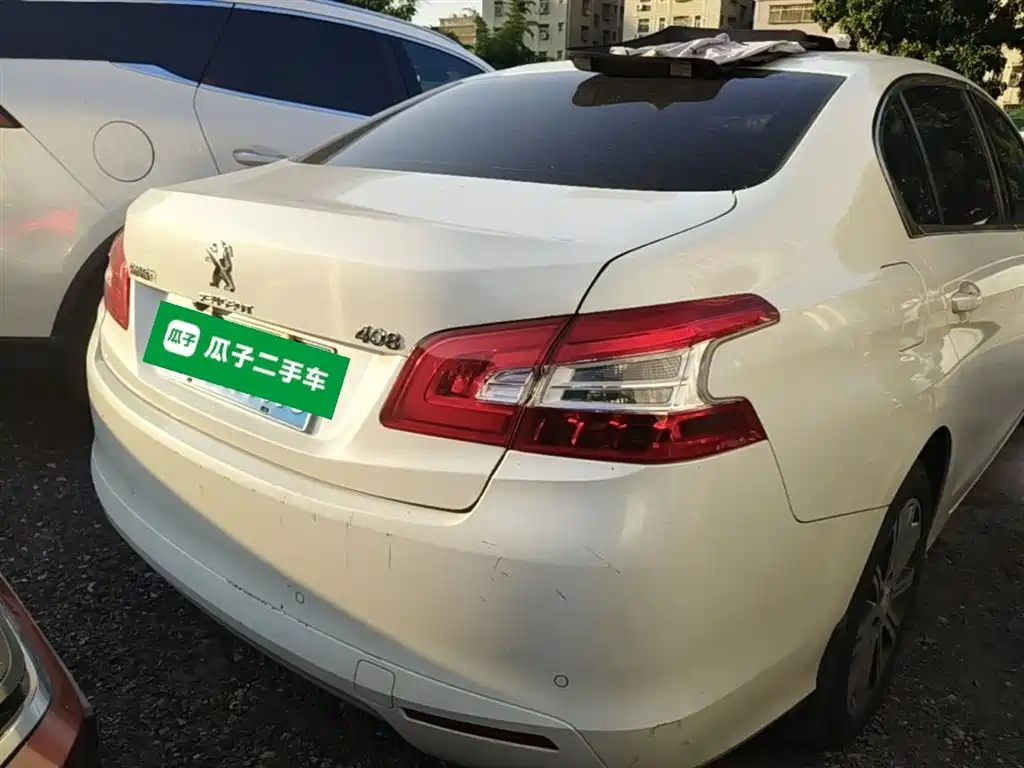 Peugeot 408 2014 1.8L Automatic Luxury Edition фото 7