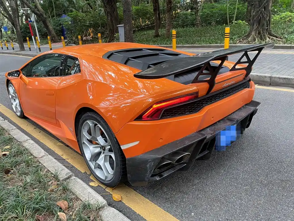 Lamborghini Huracán 2014 LP 610-4 фото 6