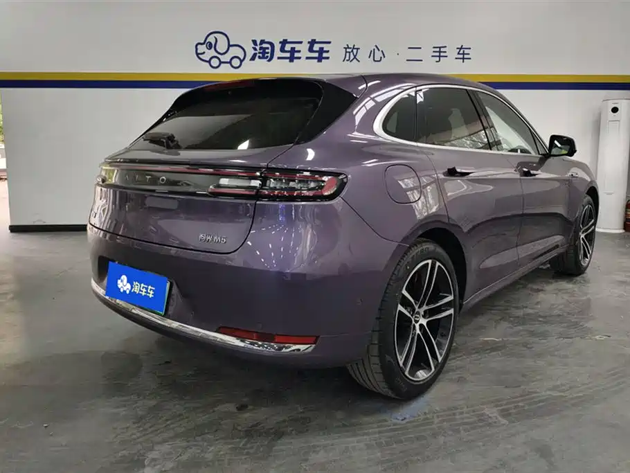 AITO Wenjie AITO M5 2025 Extended Range Ultra AWD фото 3