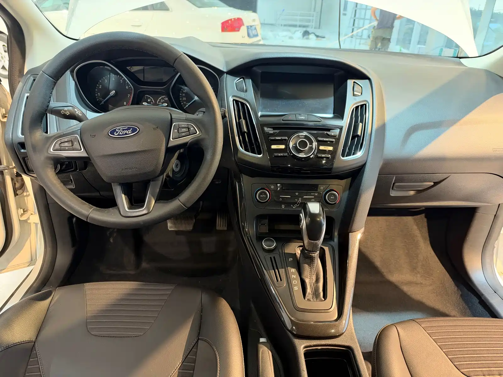 Фото 9 - Ford Focus