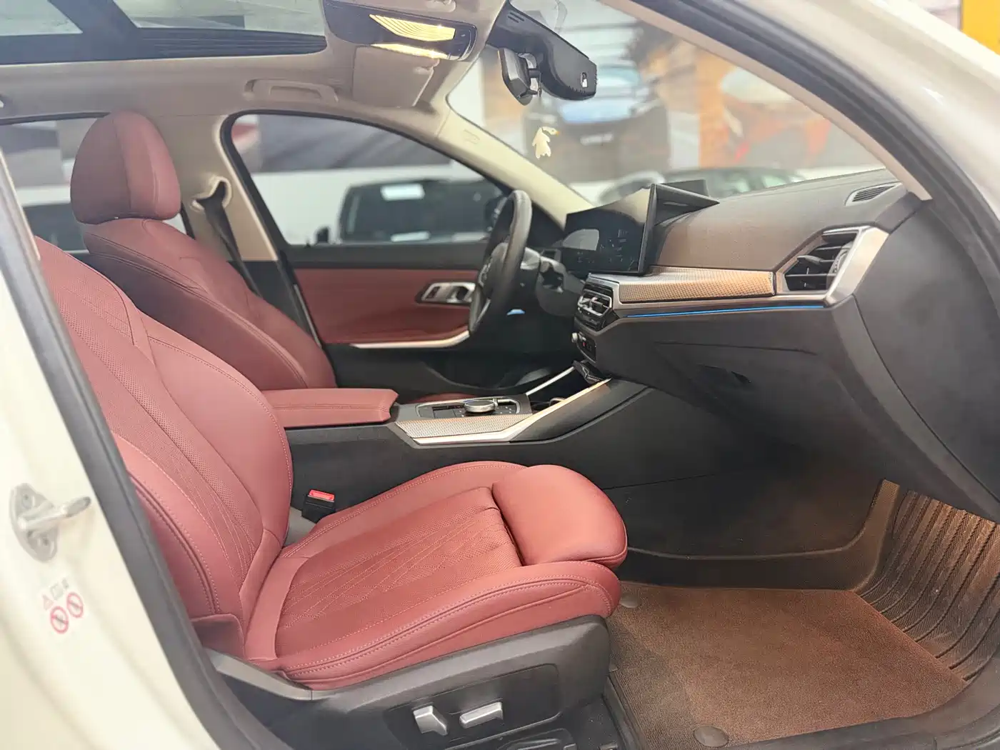 BMW i3 2022 eDrive 35 L фото 12