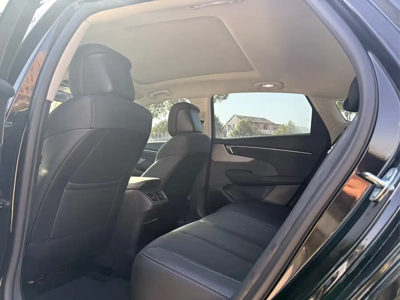 Buick LaCrosse 2025 Model 28T Platinum Edition фото 11