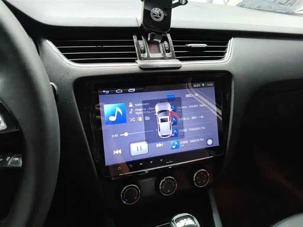 Škoda Octavia 2017 TSI280 DSG ZhiXing фото 13