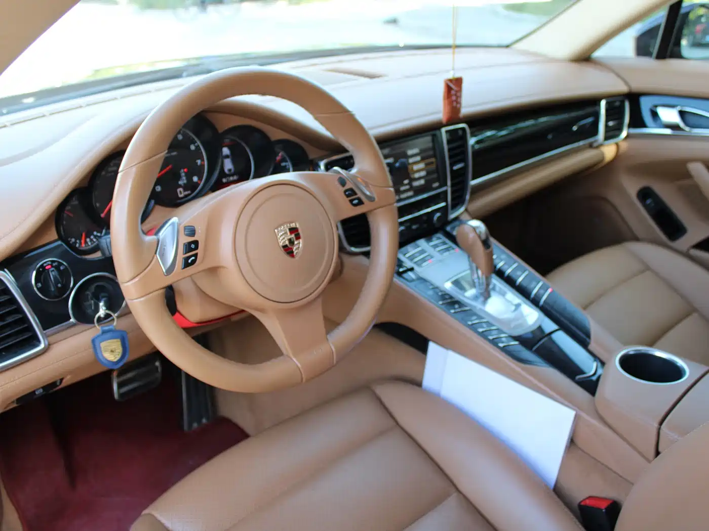 Porsche Panamera 2011 2010 Panamera 4 3.6L