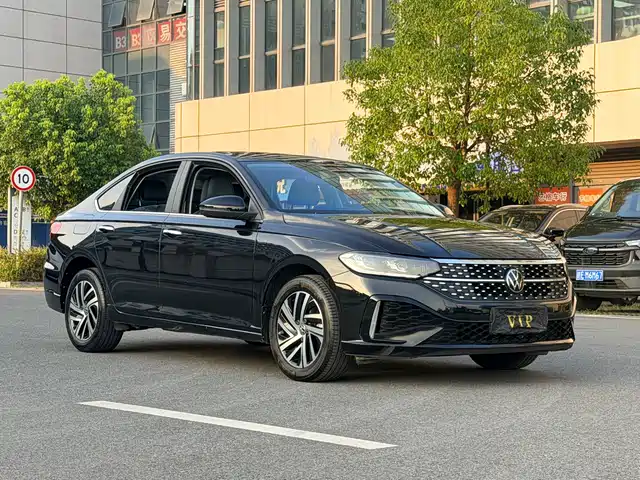 Volkswagen Lavida 2024 Model 1.5L Automatic Starlight 5 Million Edition — фото 3