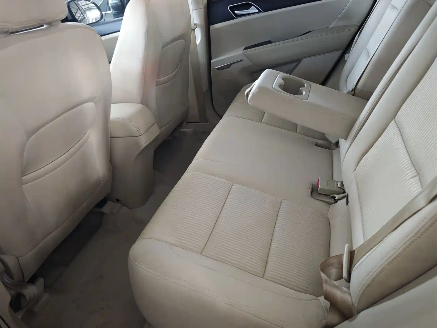 Zotye Damai X5 2016 2017 Value Edition 1.6L Manual Comfort