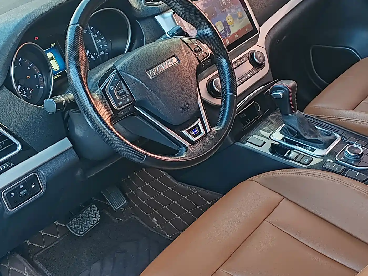 Фото 7 - Haval H6 Coupe