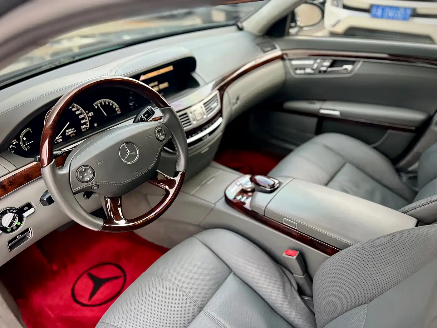 Mercedes-Benz S-Class 2008 Model S 600 L фото 9