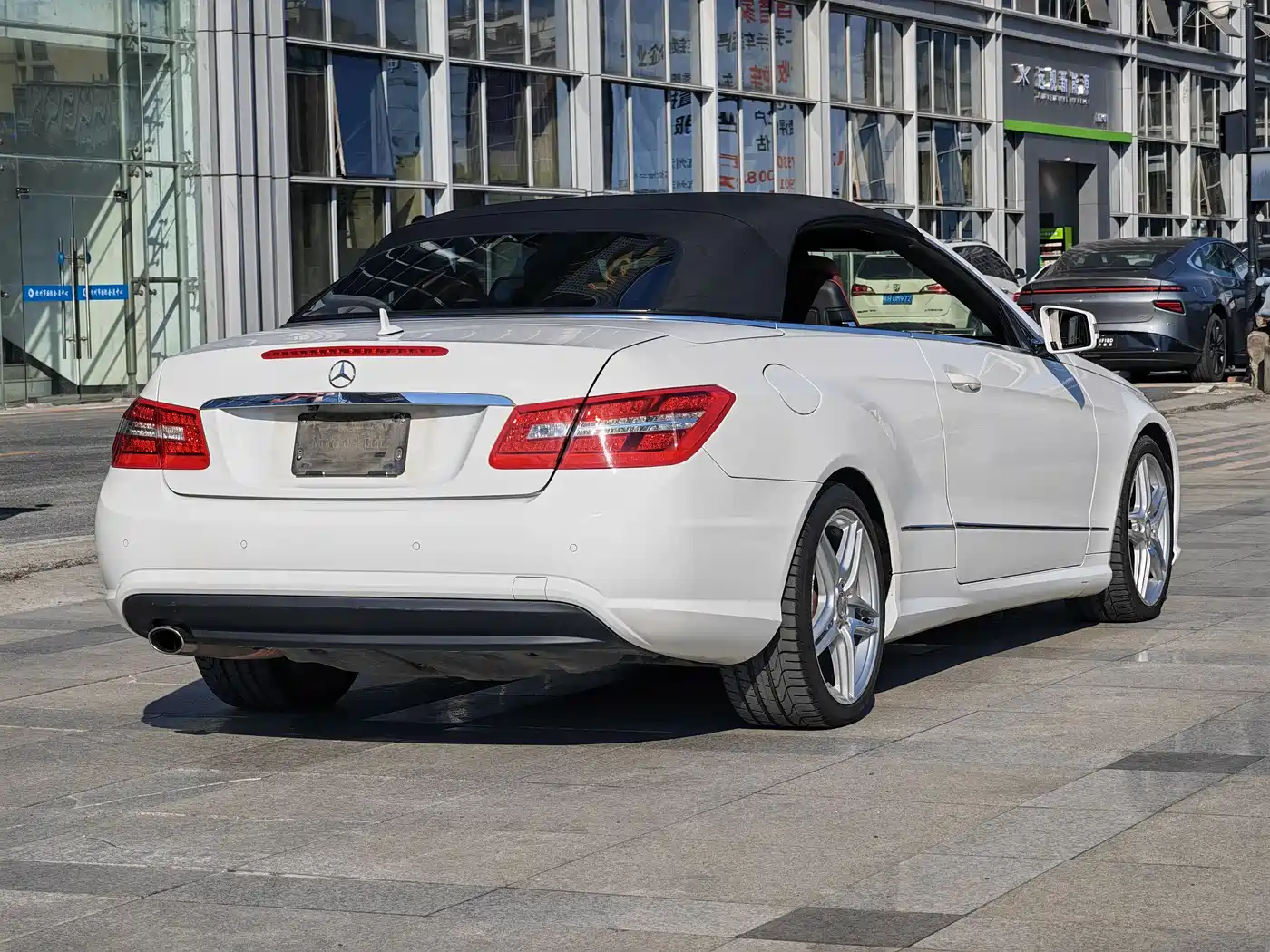 Mercedes-Benz E-Class (Import) 2012 E 260 CGI Convertible фото 4