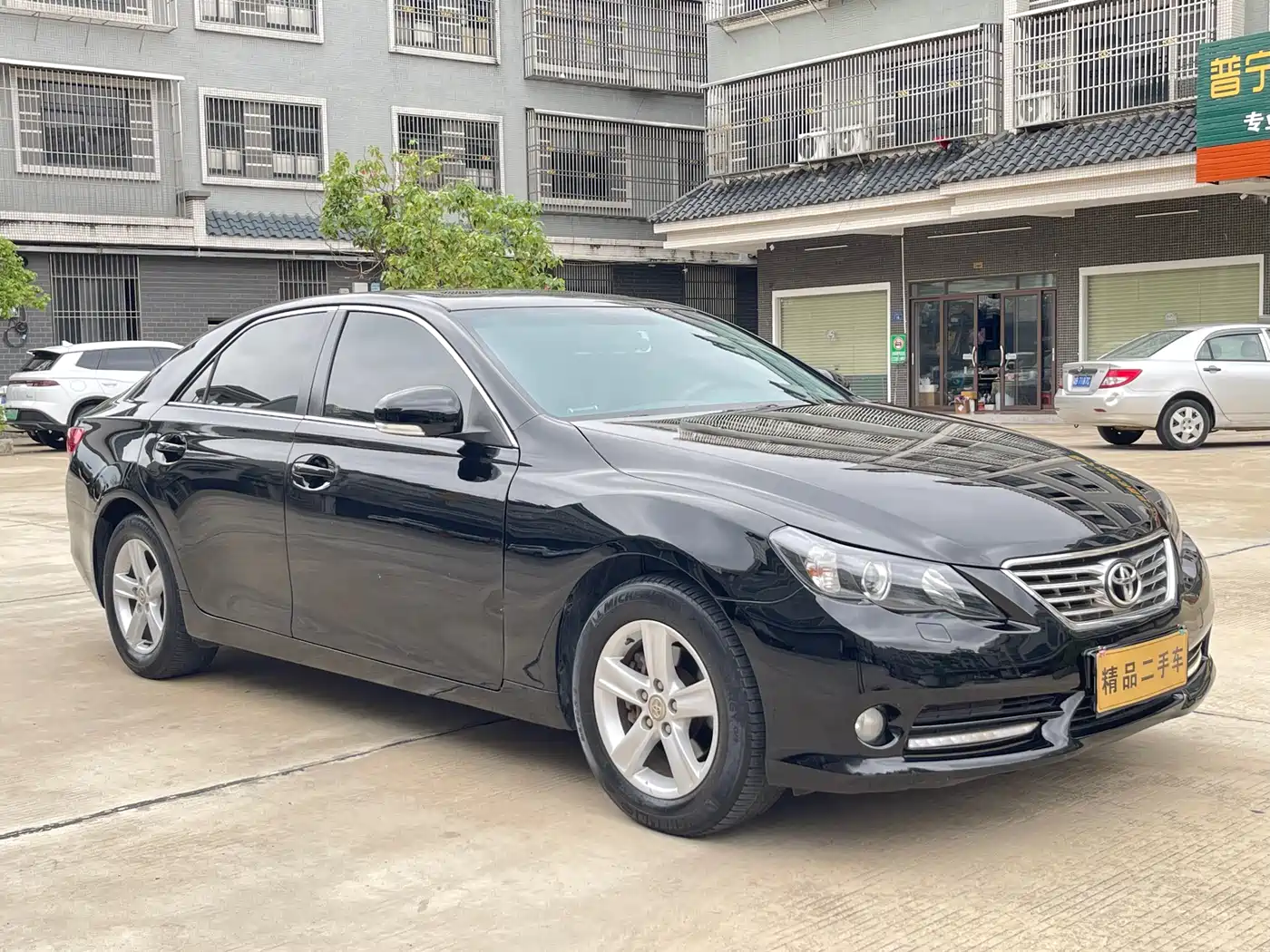 Toyota Reiz 2010 2.5V Elegance Elite Edition фото 3