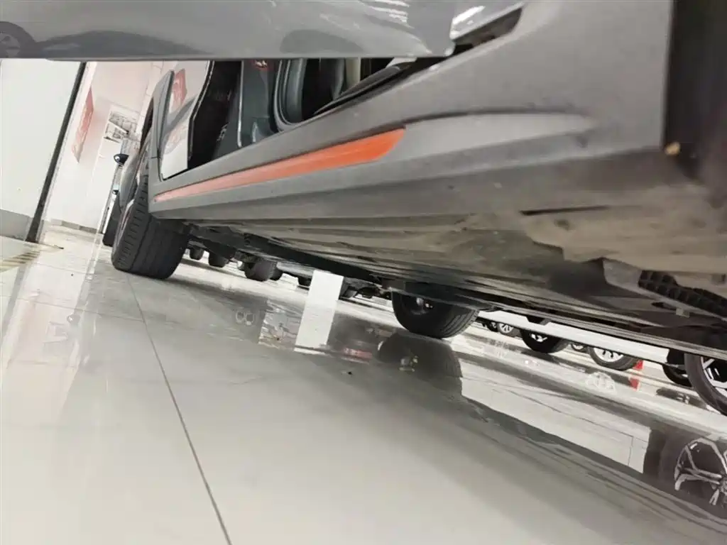 Lynk & Co 02 2018 Model 1.5T DCT 2WD Yao Pro Edition China V фото 21