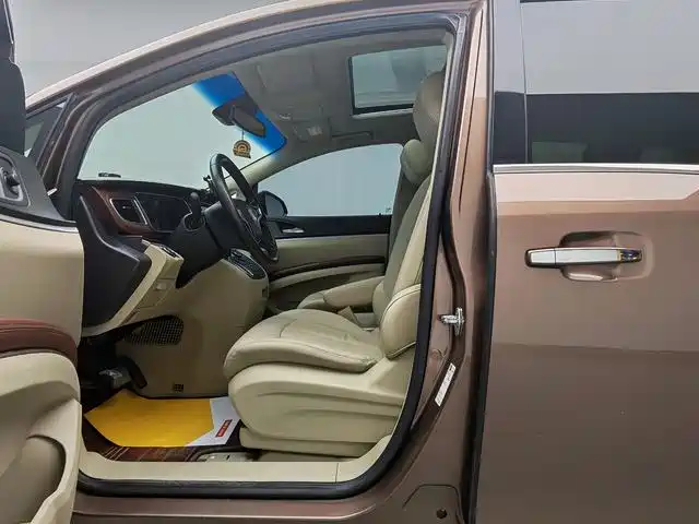 Buick GL8 2018 28T Luxury Model China VI фото 7