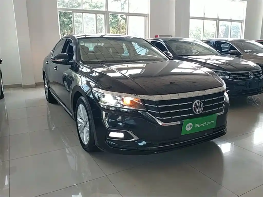 Volkswagen Passat 2019 330TSI Elite Version China VI фото 4
