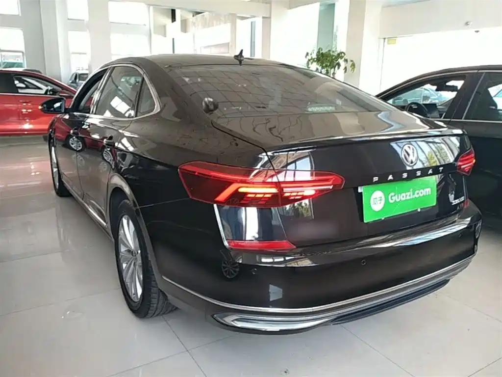 Volkswagen Passat 2019 330TSI Elite Version China VI фото 5