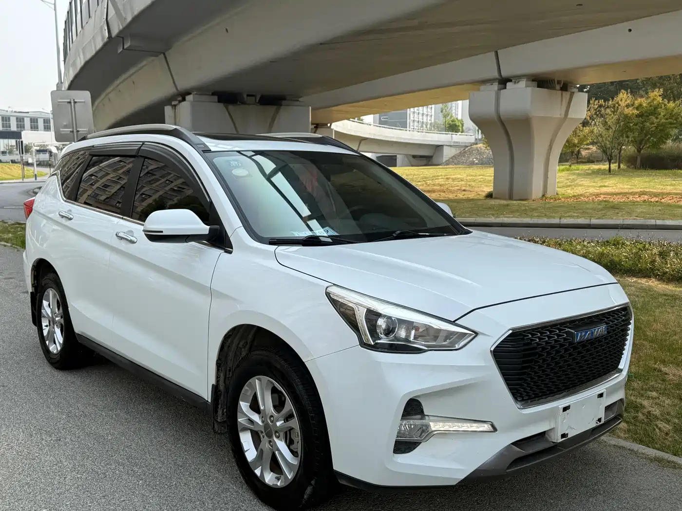 Photo 8 - Haval M6