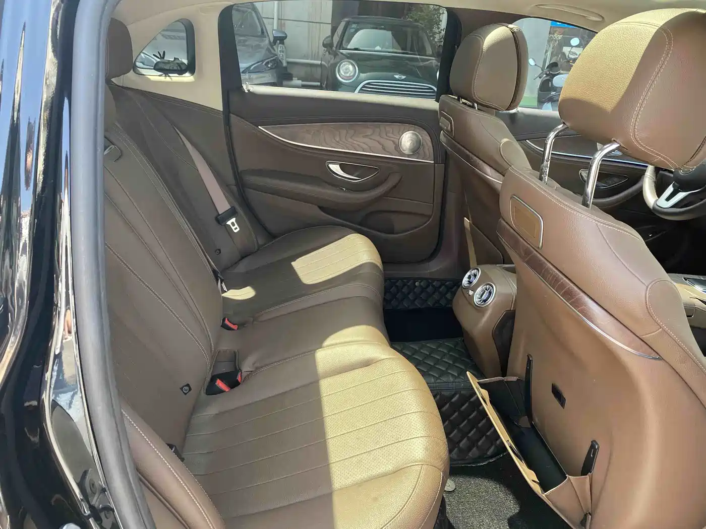 Mercedes-Benz E-Class 2020 Facelift E 300 L Fashion фото 6