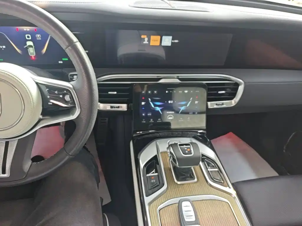 Hongqi E-HS9 2023 2022 690km Qi Xiang Edition (6-seater)