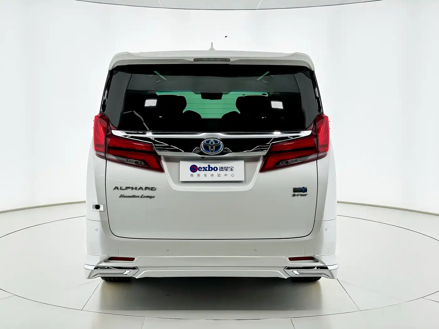 Toyota Vellfire 2020 Twin Engine 2.5L HV Premium Edition фото 4