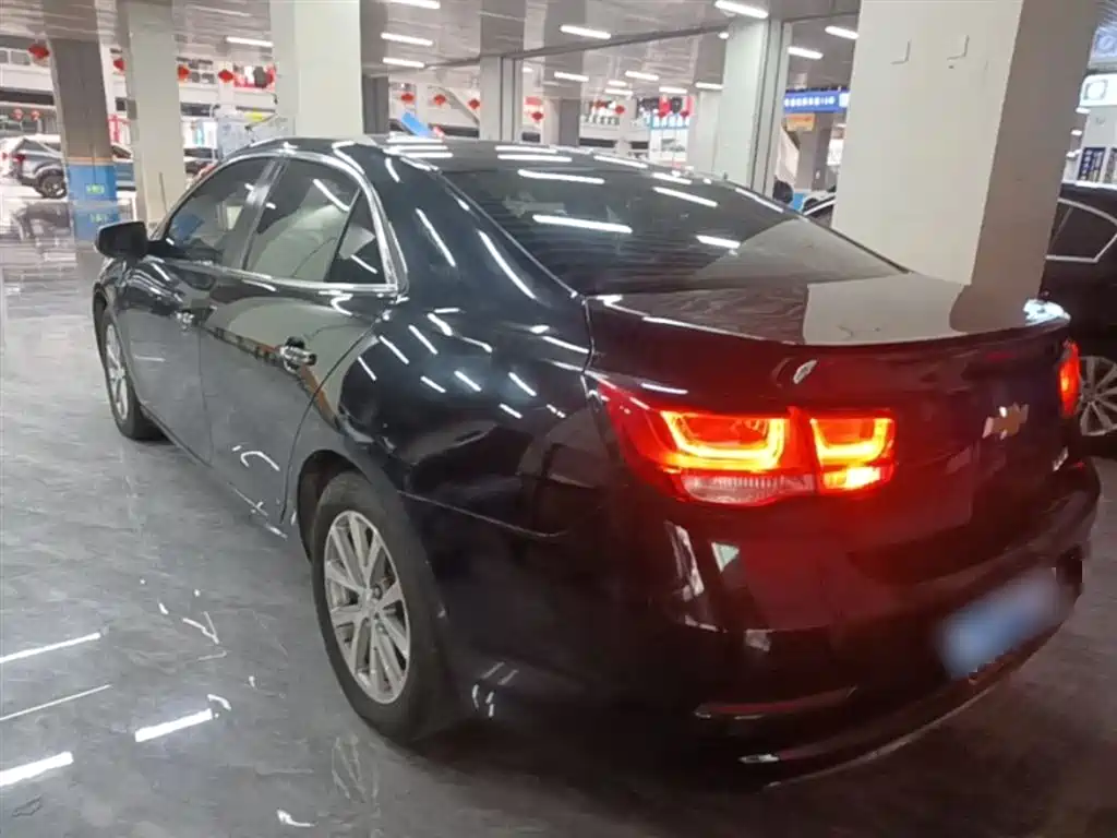 Chevrolet Malibu 2018 530T Automatic Luxury Edition фото 5