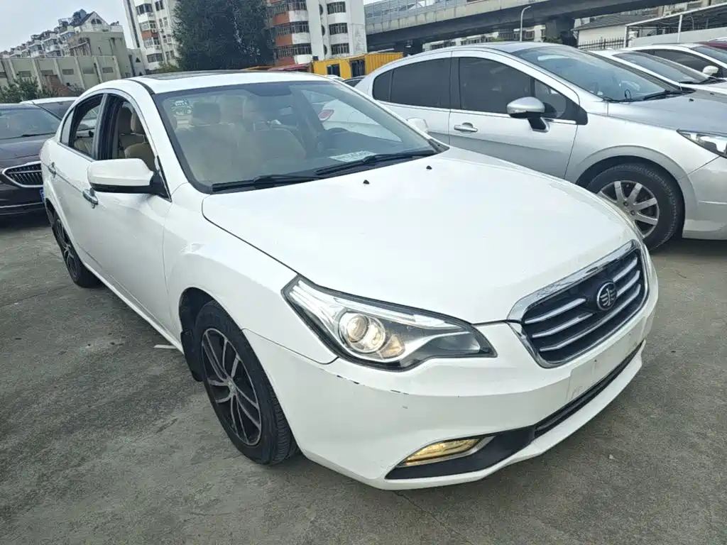 Besturn B50 2015 2013 1.6L Automatic Luxury