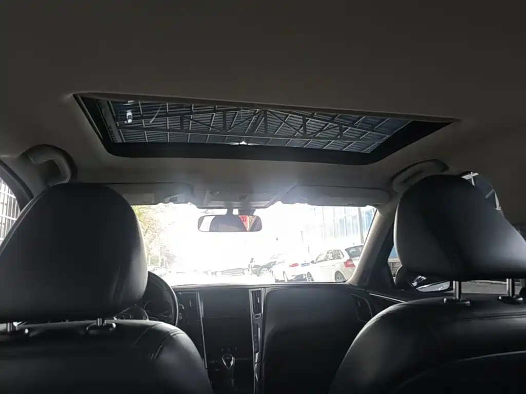 Infiniti Q50L 2020 2018 2.0T Comfort (China VI)