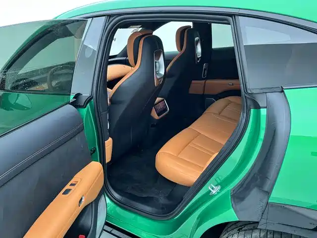 XIAOMI CAR XIAOMI YU7