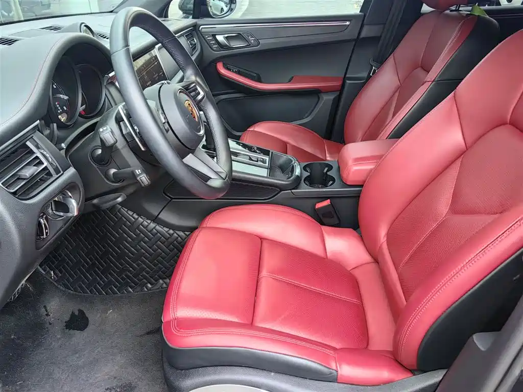 Porsche Macan 2024 Macan 2.0T фото 4