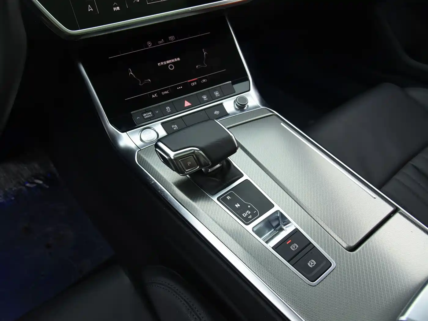 Audi A6L 2019 40 TFSI Luxury Elegance фото 6