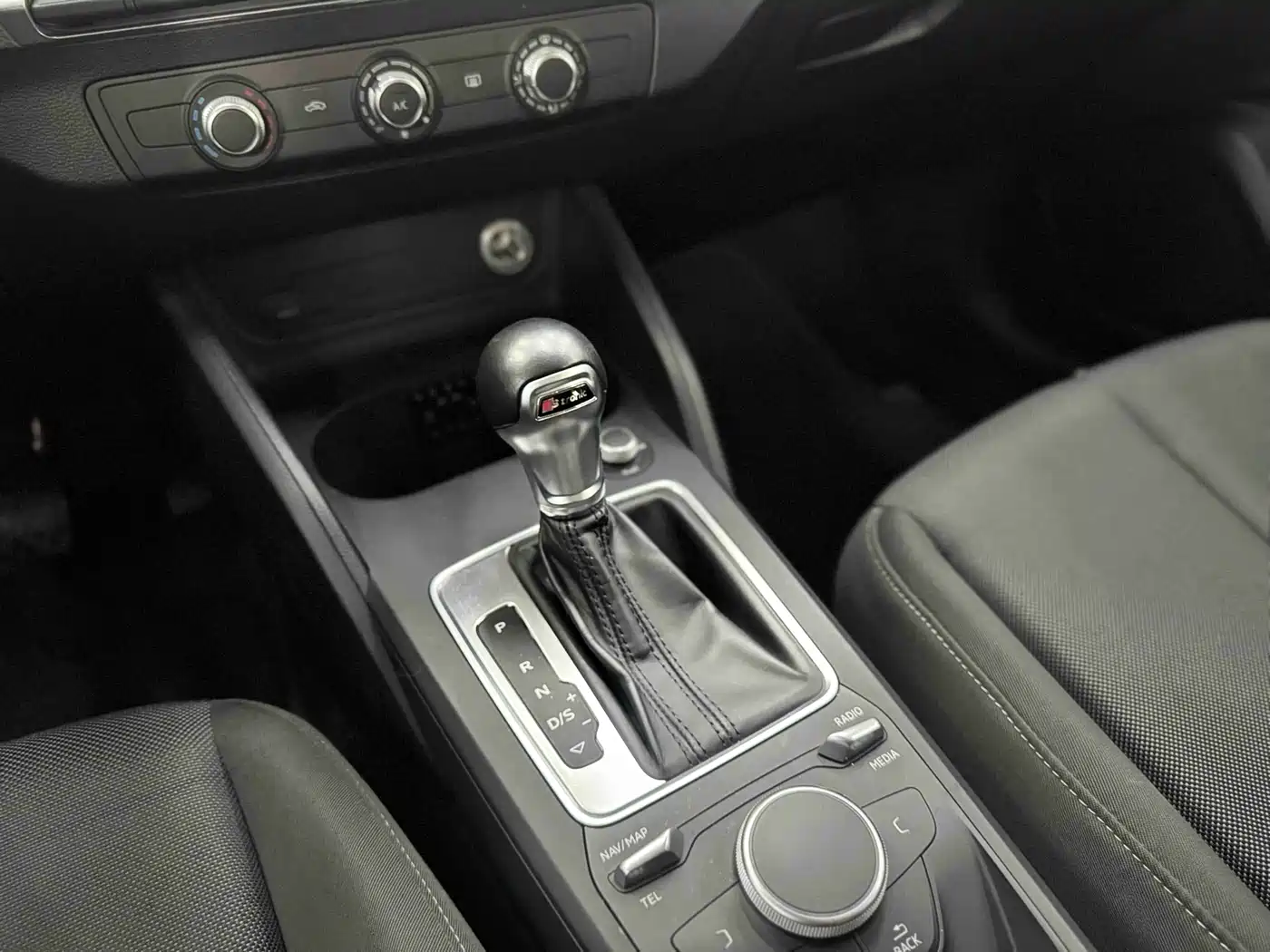 Audi Q2L 2020 35 TFSI Progressive Dynamic Model фото 9