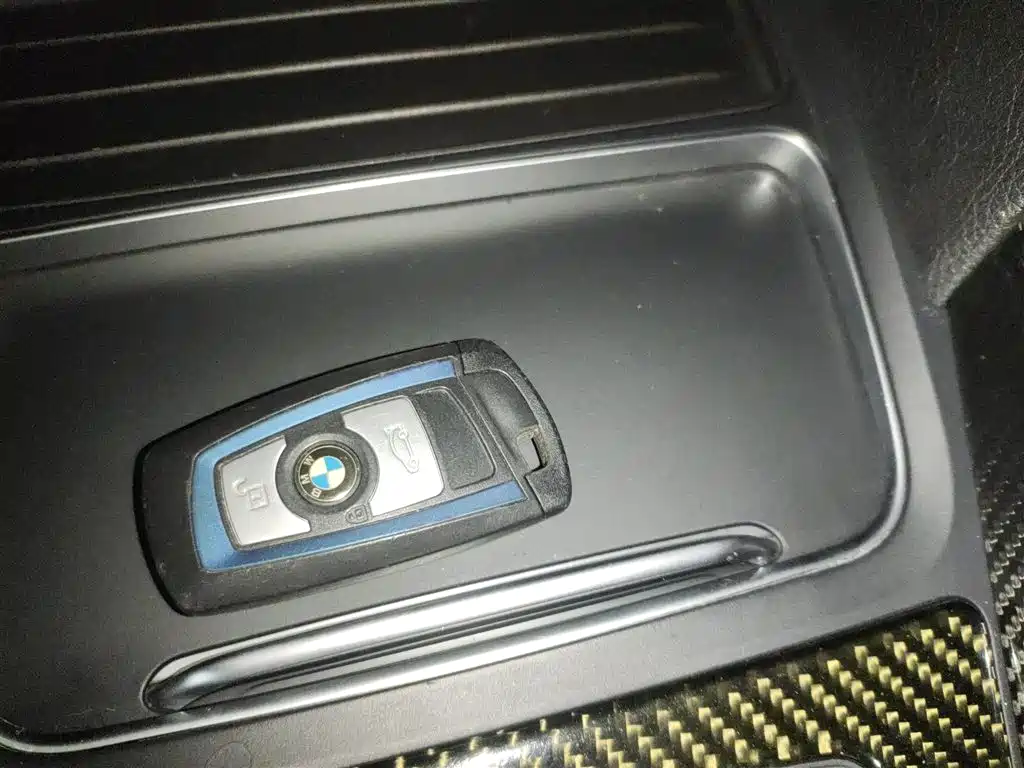 BMW 3 Series 2017 320Li M Sport фото 11