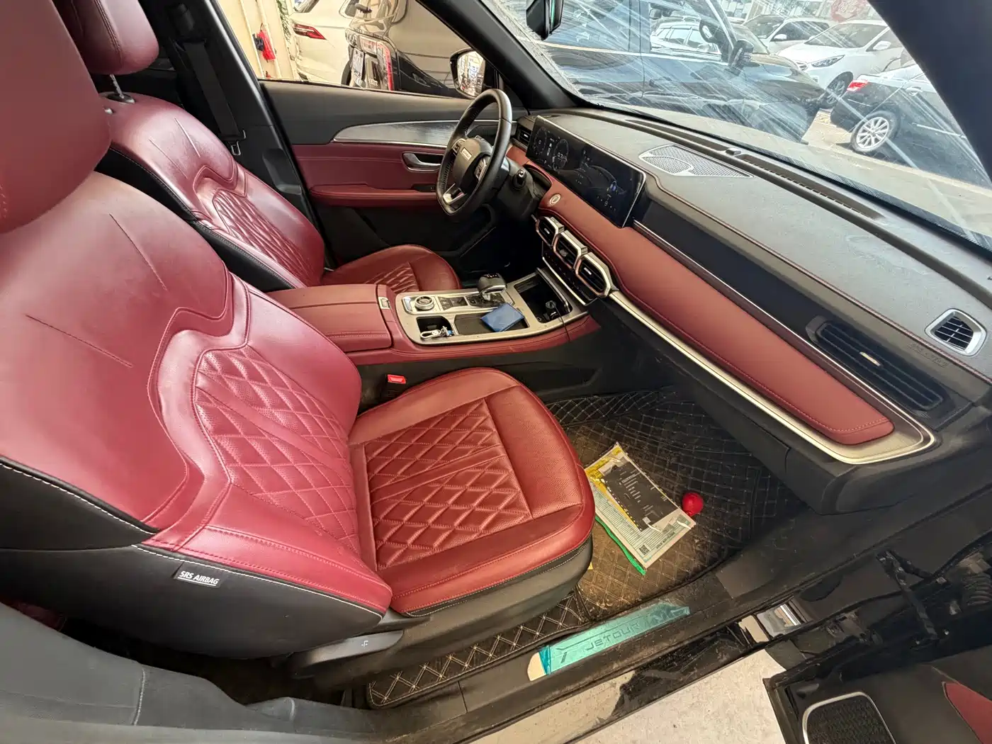 Jetour X70 PLUS 2025 2024 Champion Edition 1.5T DCT Champion PRO 7-seater