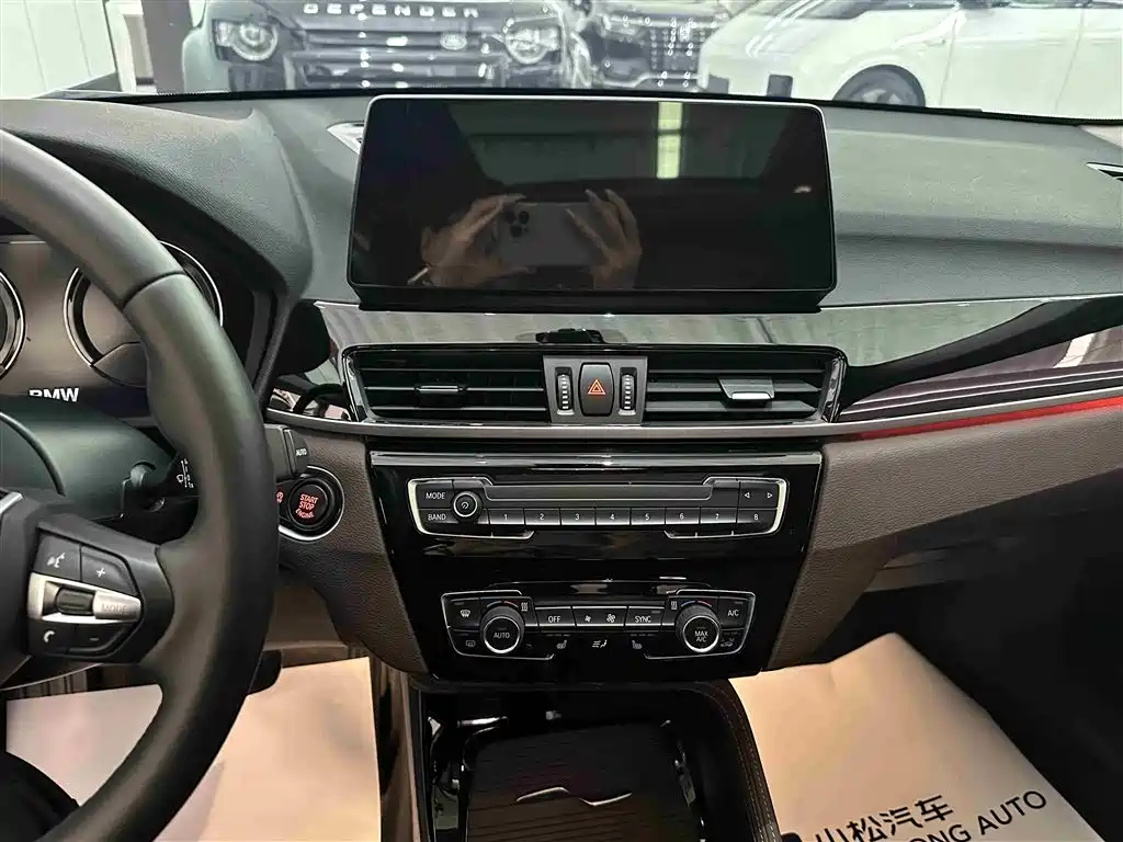 BMW X1 2020 sDrive20Li Premium Edition фото 8
