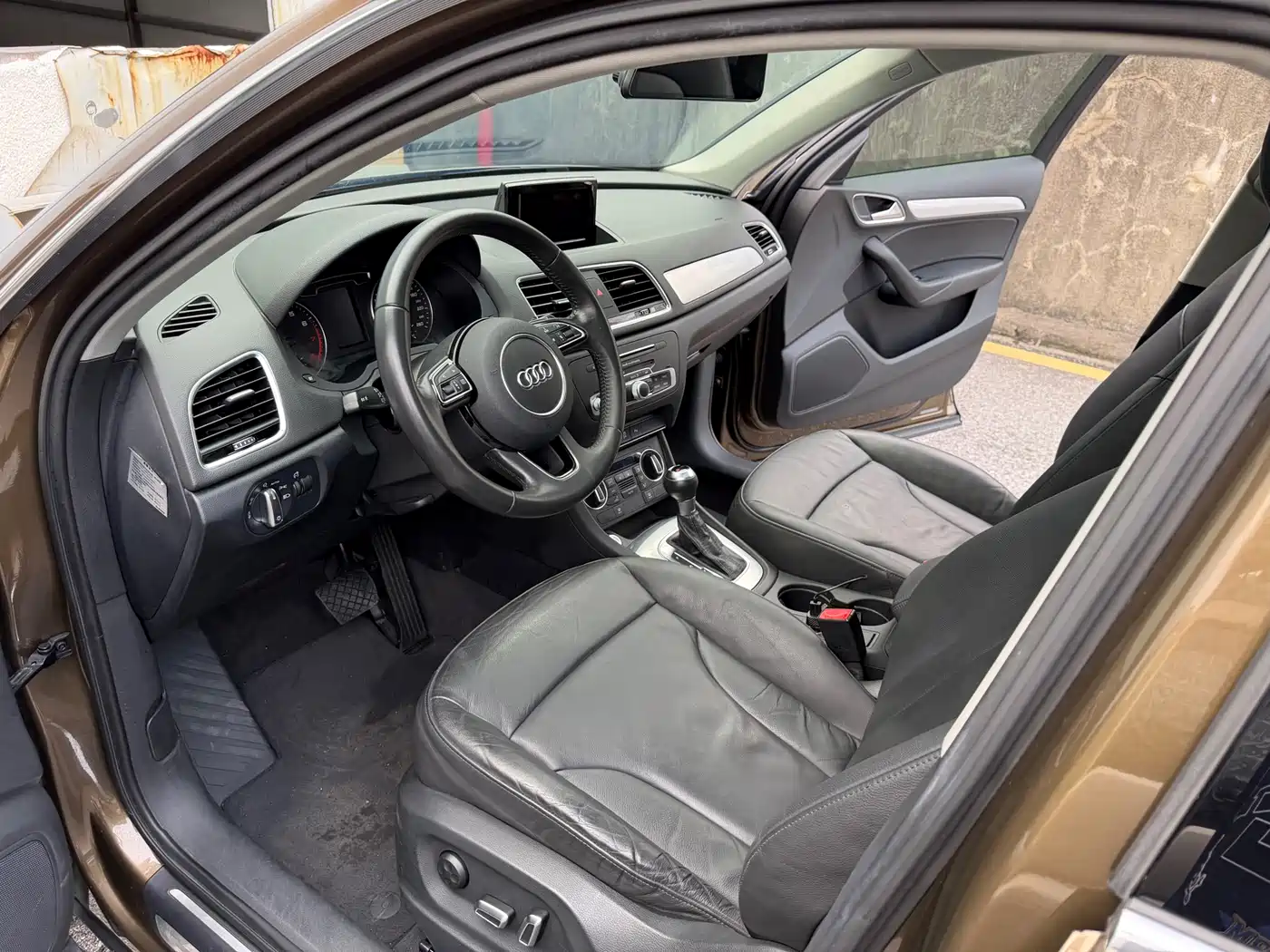 Audi Q3 2016 Model 30 TFSI Style фото 7
