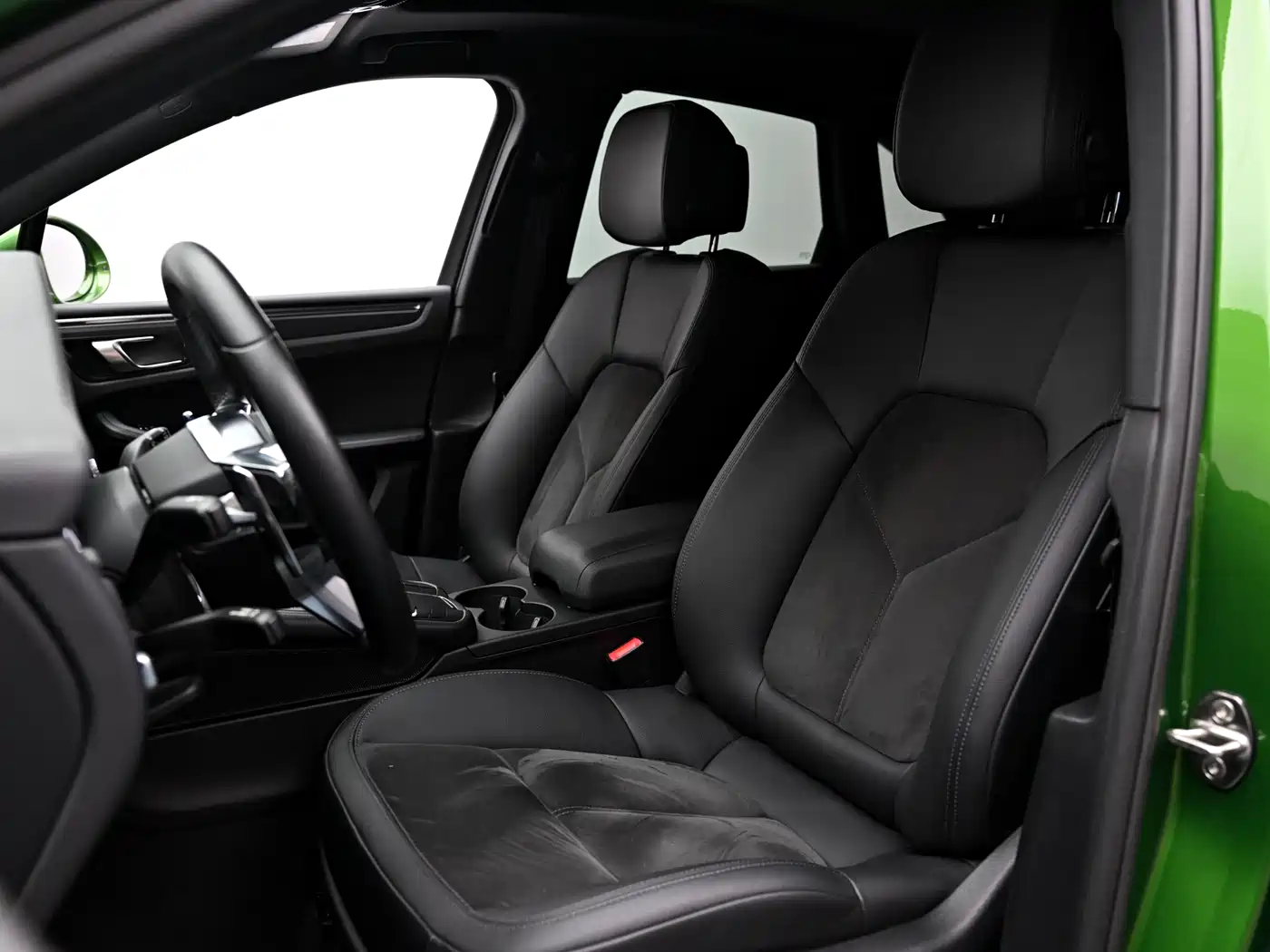 Porsche Macan 2018 Macan 2.0T фото 8