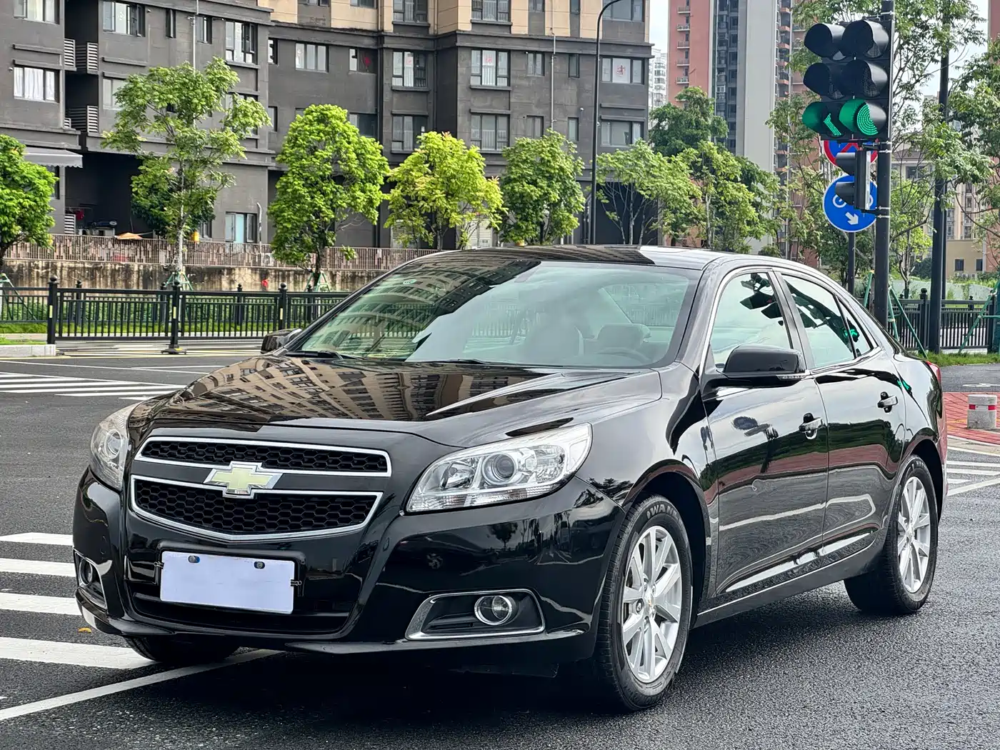 Фото 3 - Chevrolet Malibu