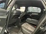 Фото 5 - Audi A6L