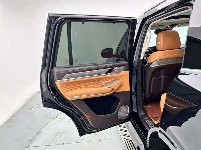 Tank 500 2023 3.0T Business Edition (7-seater) фото 22