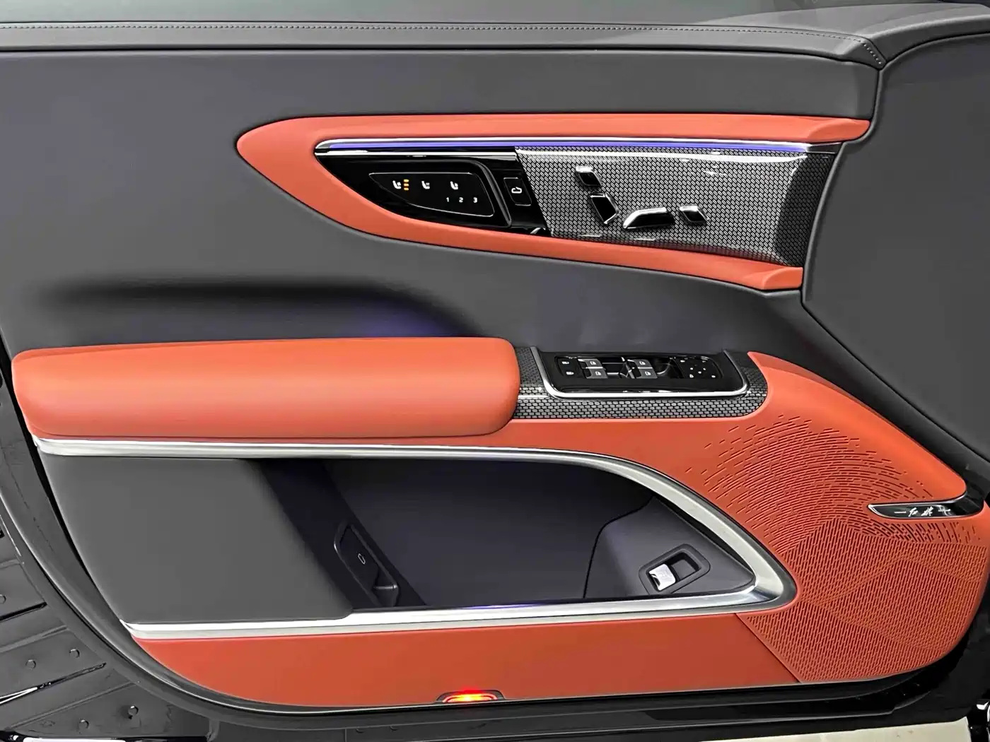 Hongqi Guoya 2024 3.0T V6 Version фото 9