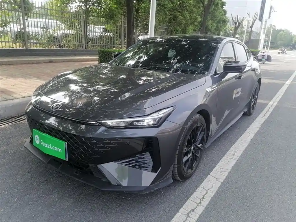 CHANGAN UNI-V